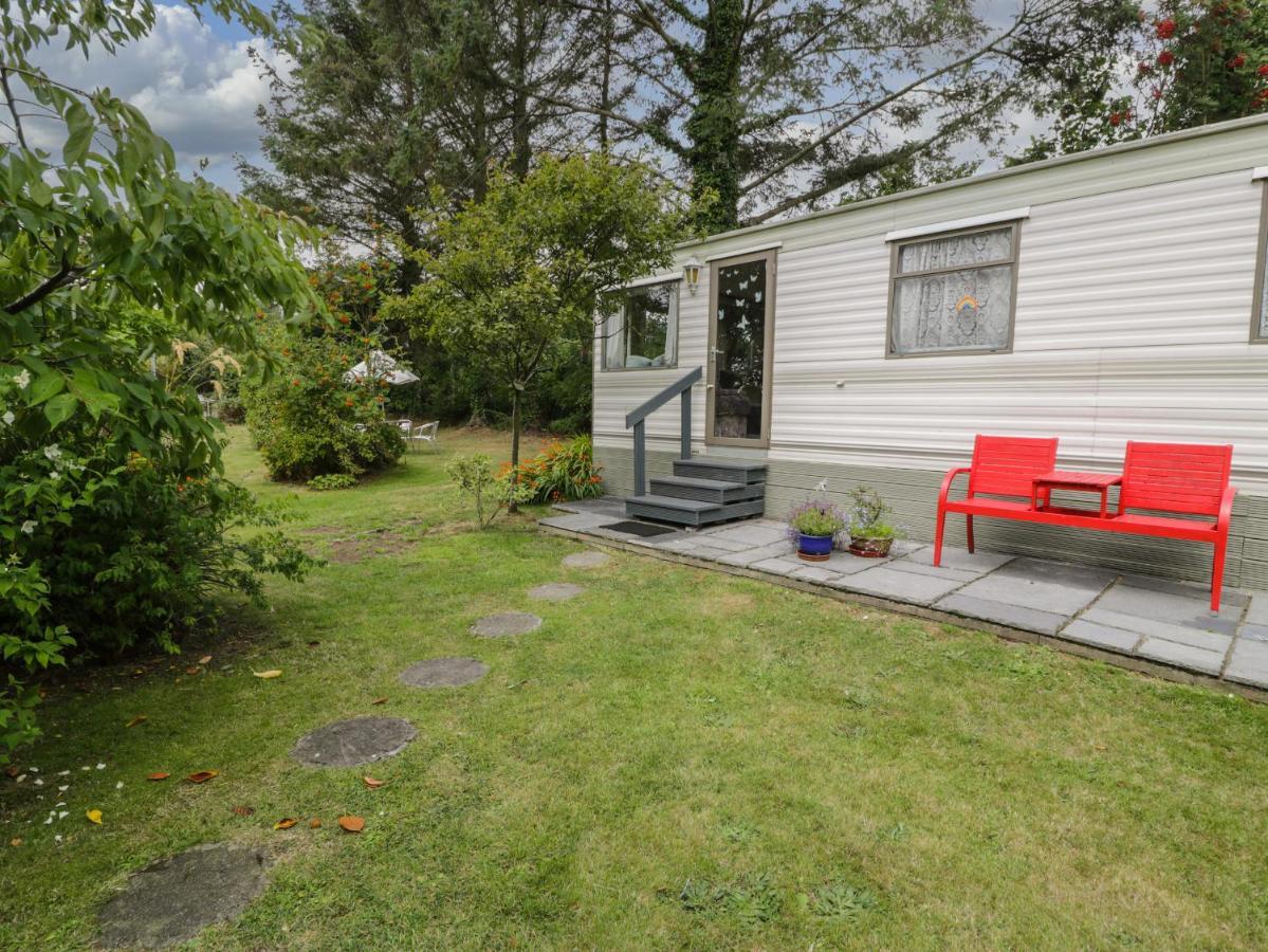 Fron Dderw Caravan Holyhead Exterior foto